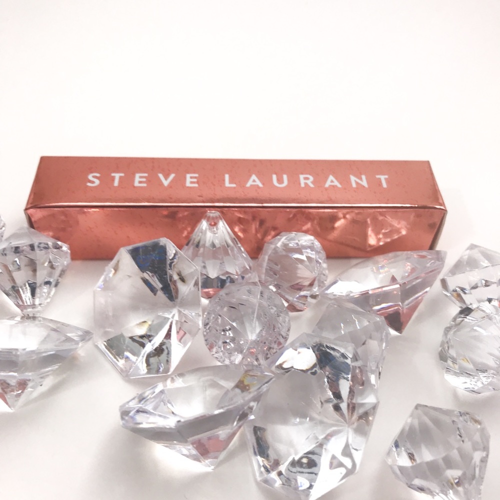 Steve Laurant Lip Gloss